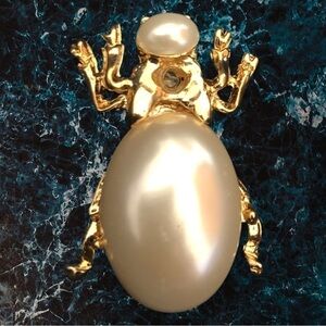 Vintage Bug Beetle Insect Faux Pearl Goldtone Brooch PIN 1 1/2"